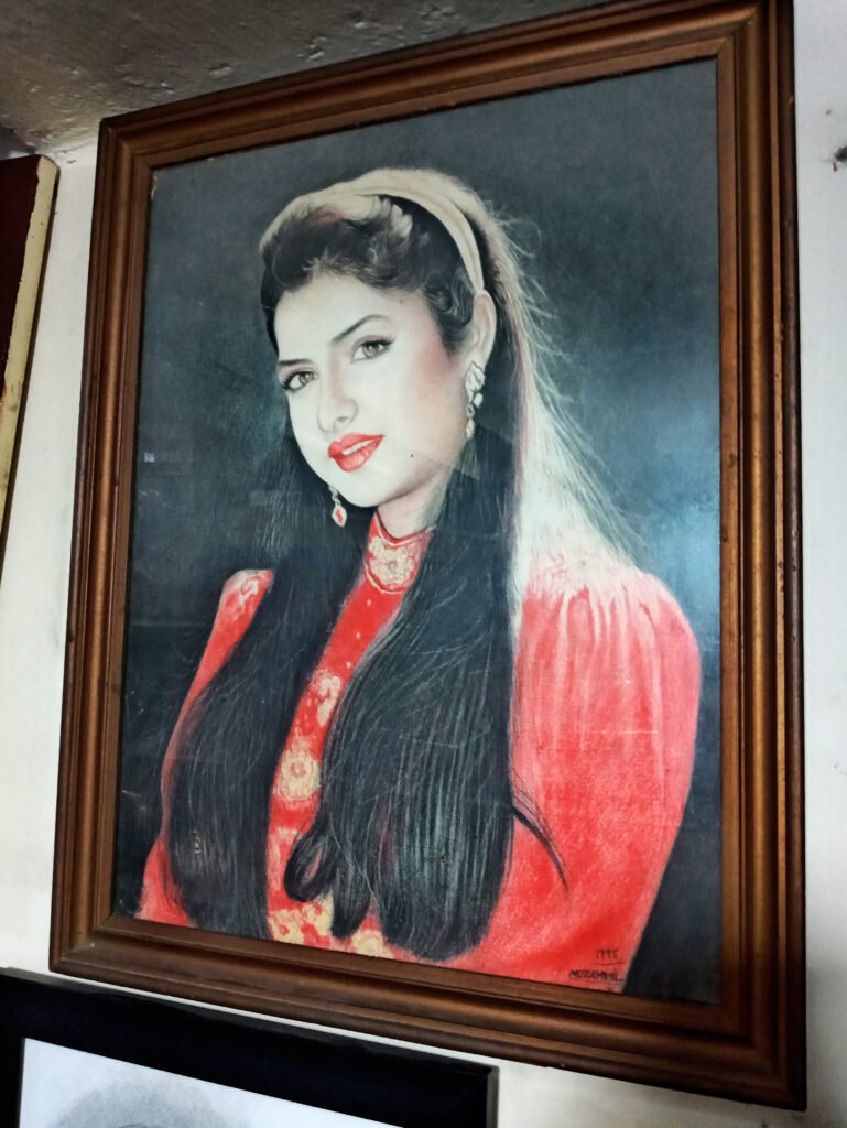 Divya Bharti Color Pincil Drawing